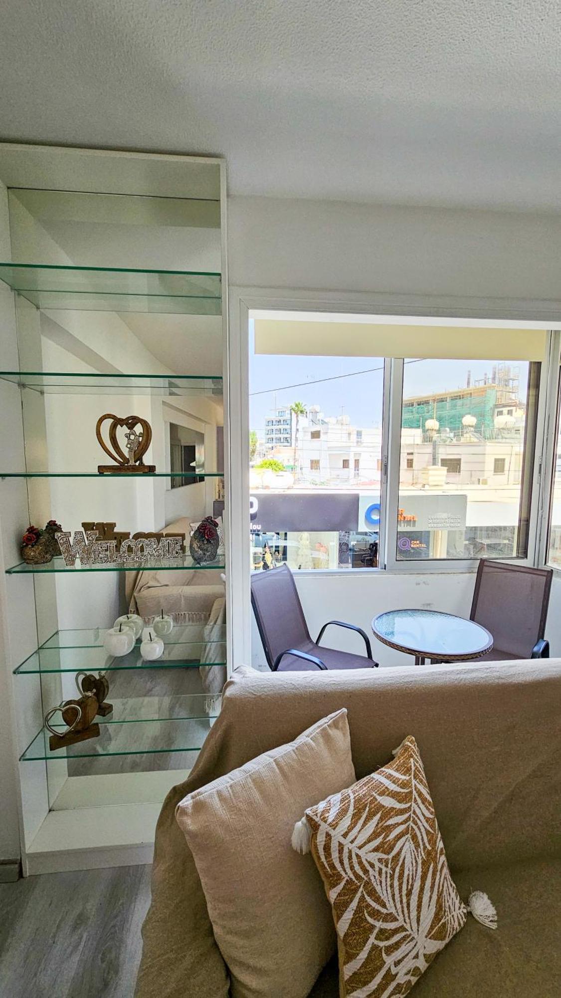 Cheer Up City Apartment, Near To The Finikoudes Beach 拉纳卡 外观 照片